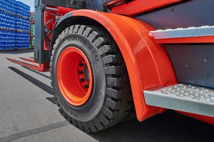 Continental utiliza negro de humo reciclado en sus neumáticos
