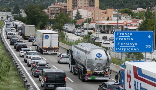 Colas en la frontera de España con Francia.