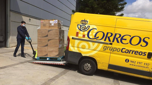 España tendrá que reducir la ayuda a Correos en 400 millones