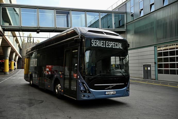 TMB inicia las pruebas de un nuevo Volvo eléctrico, de piso bajo y 12m