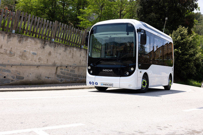 GTT incorpora 30 nuevos minibuses eléctricos de Indcar a su flota