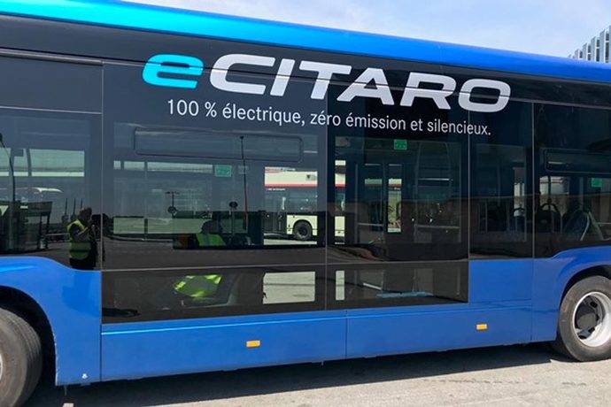 TMB prueba la versión eléctrica del Citaro estándar de Mercedes Benz