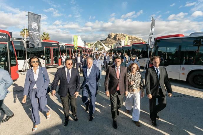 Alicante renueva su flota de autobuses para mejorar el servicio y reducir emisiones