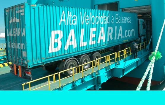 Los transportistas que viajen a Baleares están exentos de la prueba PCR exigida