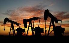 La CNMC, el Ministerio y la UE deben actuar frente al 'vergonzoso comportamiento' de petroleras