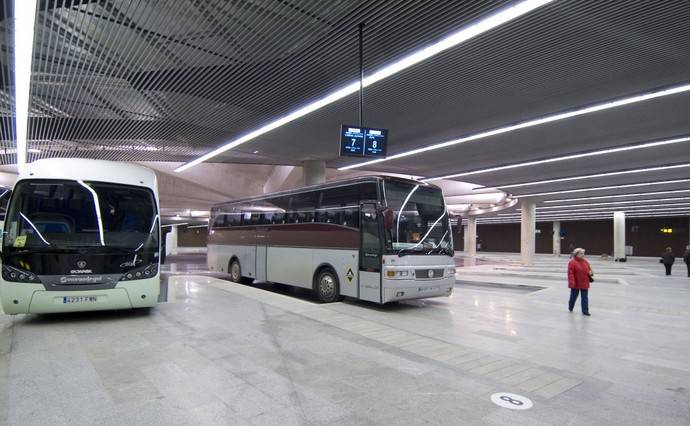 Navarra amplía hasta los 30 años el carné de transporte joven para viajes en autobús