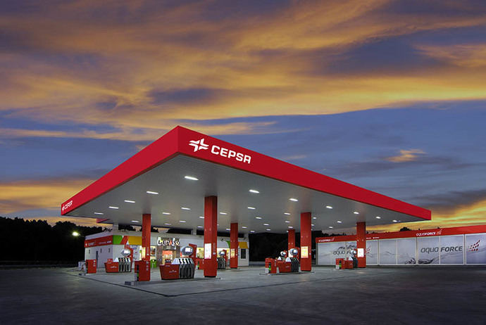 Cepsa, incorporada a la red internacional DKV, con más de 700 gasolineras en España