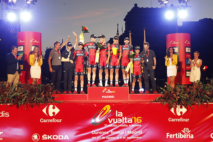 Azkar Dachser Group gestionó la logística de La Vuelta 2016.