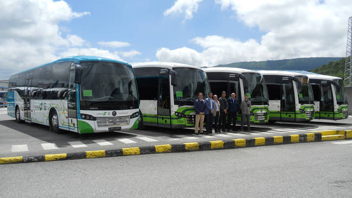 Adquisición de cinco autobuses SB3 de Sunsundegui para Euskotren