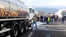 Ataques a camiones españoles en Francia