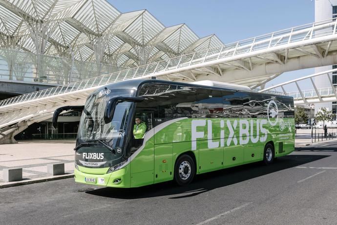 El Ministerio de Transportes bloquea la línea FlixBus entre Extremadura y Portugal