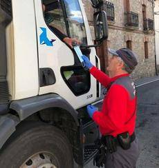 Las Comunidades reciben mascarillas para su entrega a trabajadores de transporte