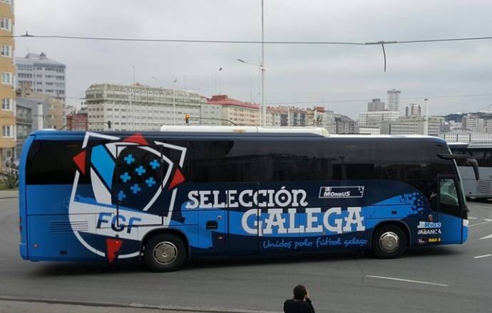 Monbus apoya a las selecciones de Galicia y Venezuela en sus traslados en autobús