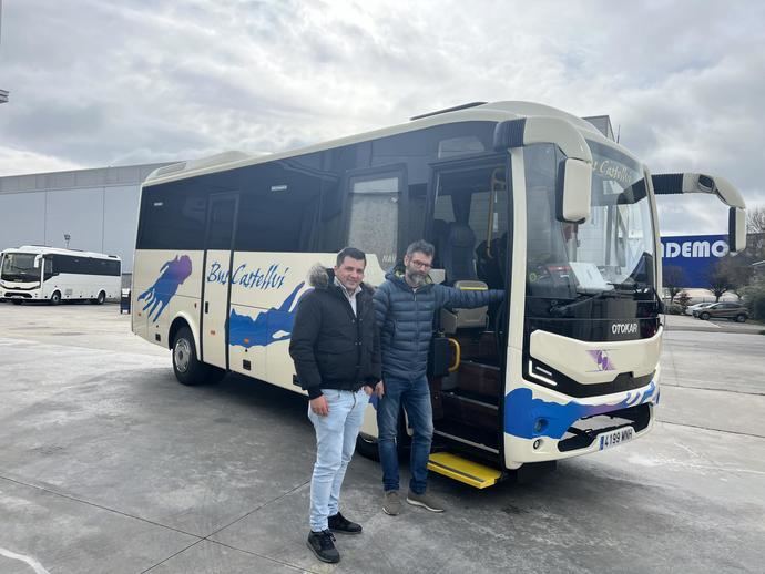 Somauto hace entrega de un autobús Navigo T FL a Bus Castellví