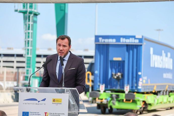 Más de 10.000 camiones anuales se trasladarán por tren