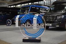 Indcar presenta su nueva identidad corporativa en Busworld 2025