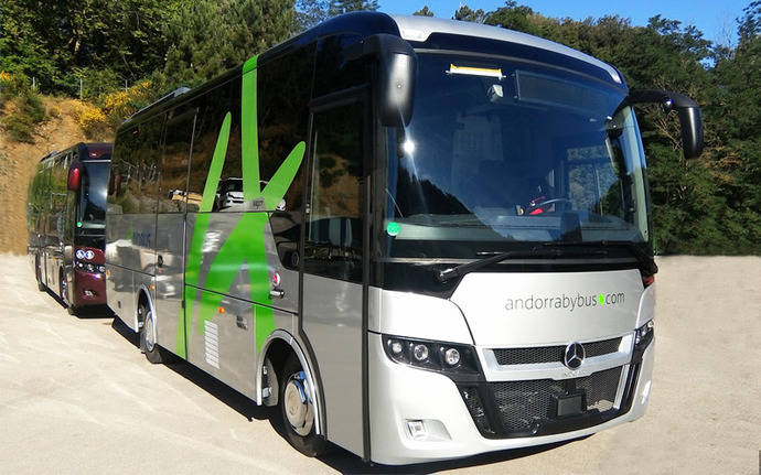 Andbus elige Next L8 en ruta Andorra - Aeropuerto de Barcelona