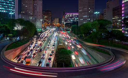 CTA : Sistema de Transporte Público Sobresaliente por APTA