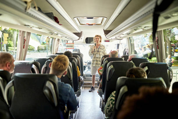 El Gobierno impulsa el tercer ‘Verano Joven’ con descuentos de hasta el 90% en trenes y autobuses