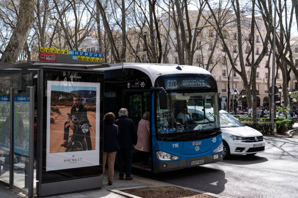El 70% de los conductores cogería menos el coche si mejorara el transporte público