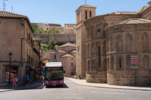 Madrid renueva el convenio del abono transporte con Castilla-La Mancha