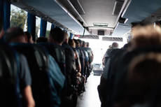 El autobús, la opción más económica que gana terreno en España