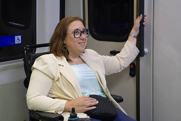 Aetram y AMAS mejoran la accesibilidad en transporte adaptado