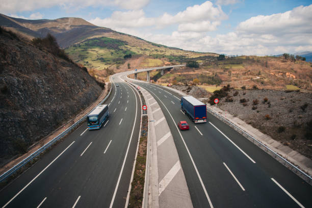 La demanda del autobús continúa un 15% por debajo de la de 2019