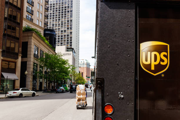 UPS mejora su beneficio operativo pese al descenso de ingresos en el primer trimestre