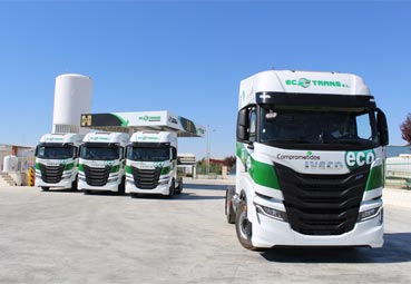 Global Feed Ecotrans incorpora 12 Iveco S-Way NP de gas natural