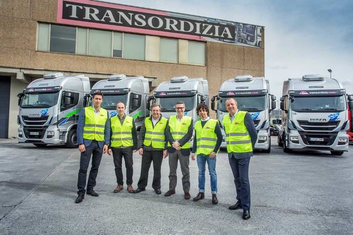 Transordizia incorpora a su flota cinco camiones Nuevo Stralis NP