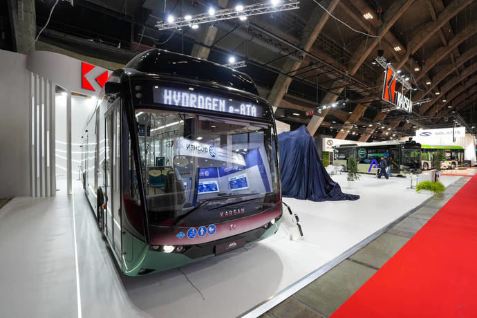 Karsan lanza el nuevo vehículo Autonomous e-Jest en el Busworld 2025