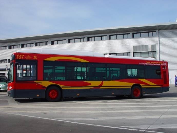 Tussam presta servicio al Polígono Industrial de la Carretera Amarilla