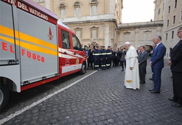La compañía MAN dona una TGE a los bomberos de Ciudad del Vaticano