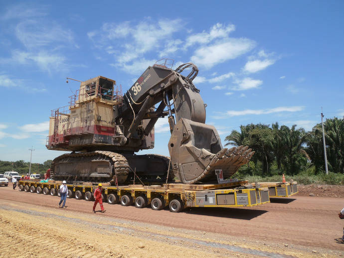 Montejo-Goldhofer, asociación para transporte de maquinaria pesada