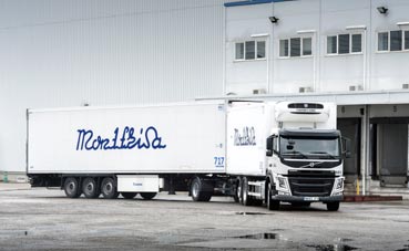 Comprados cuatro megacamiones de Volvo por Montfrisa