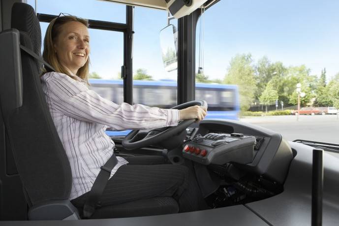 España es el primer país de la UE en porcentaje medio de mujeres conductoras