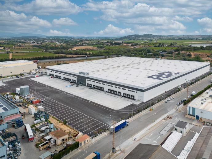 La compañía Amphora Logistics alquila 10.100 metros cuadrados a BGO