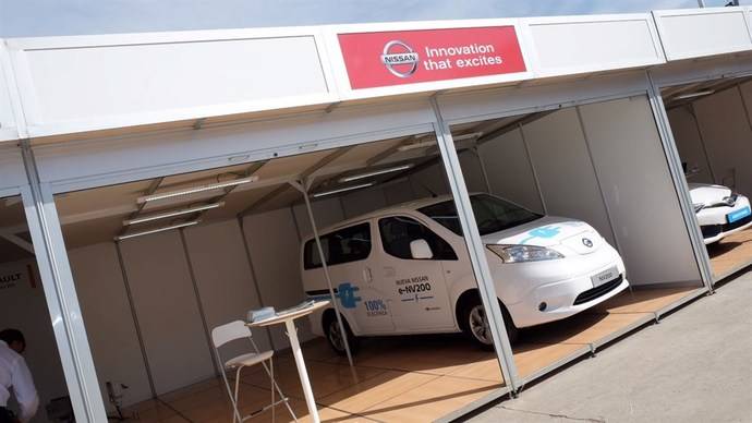 Dos modelos eléctricos de Nissan participan en Ecomov Valencia