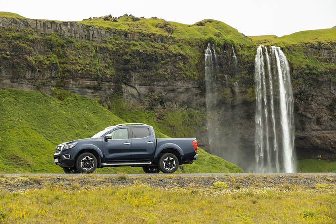 Un Nissan Navara en Islandia.