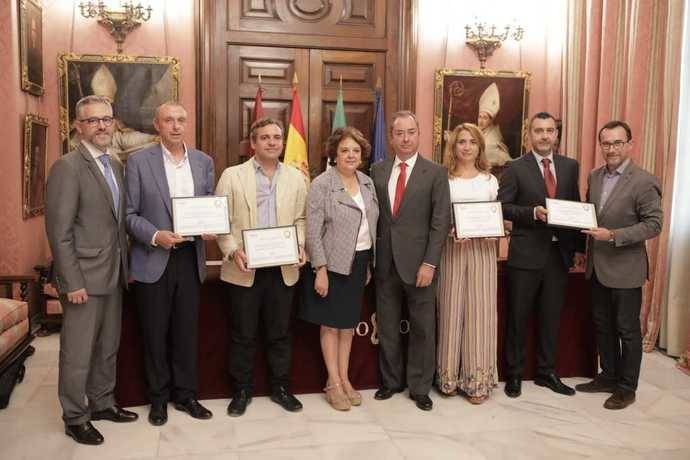Presentación del nuevo contrato.