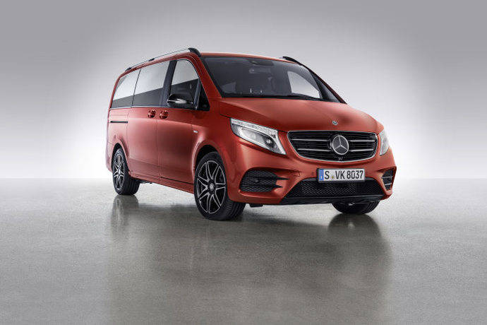 Mercedes-Benz Vans presenta dos nuevos modelos de furgonetas de su Clase V