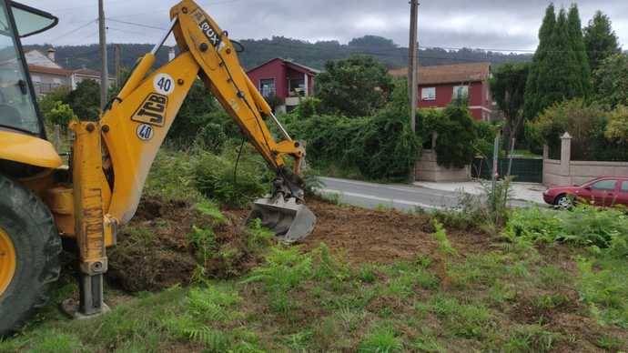 Obras en la PO-551 a su paso por Bueu y Marín