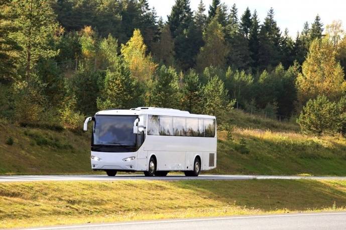 Disminuye el coste del transporte de pasajeros en autocar