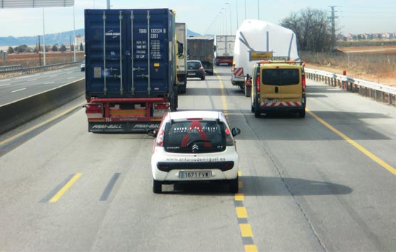 La actividad del transporte se recupera, pero es menor respecto al año pasado