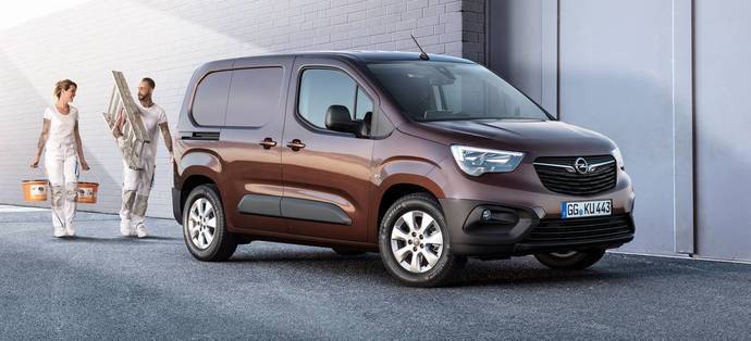 La variante eléctrica del Opel Combo se añadirá en 2021. 