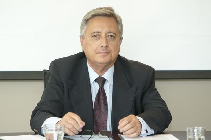 Transporte por carretera en crisis: incertidumbre política y falta de conductores
