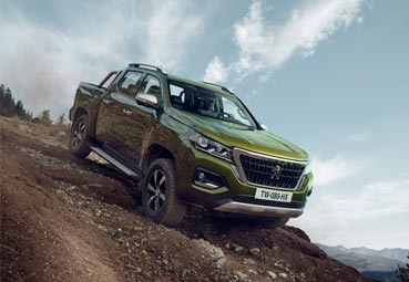 Peugeot presenta su nuevo pickup Landtrek en América Latina