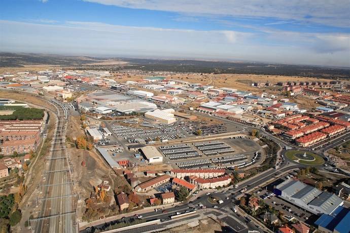 La alianza Renault-Nissan propone una solución estable a largo plazo para la planta de Ávila