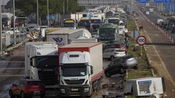 Ministerio aprueba excepcionalidad para transportistas tras DANA